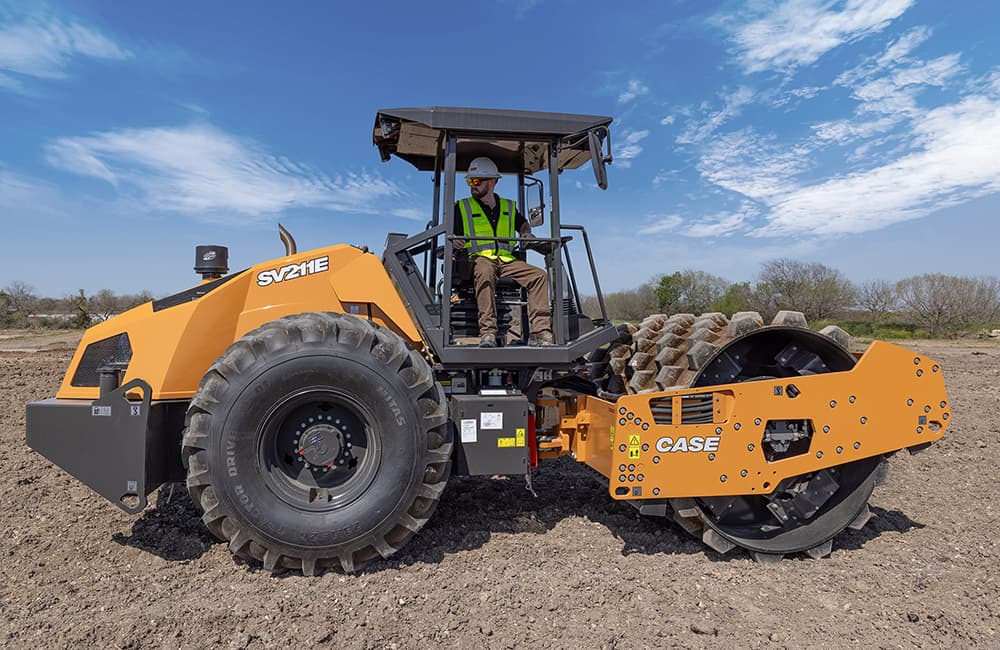 CASE Soil Compactor SV211E
