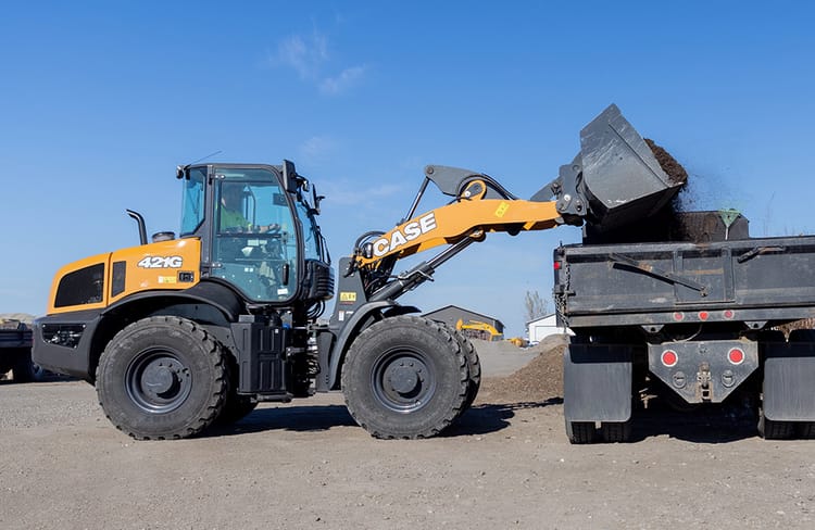 CASE Compact Wheel Loader 421G